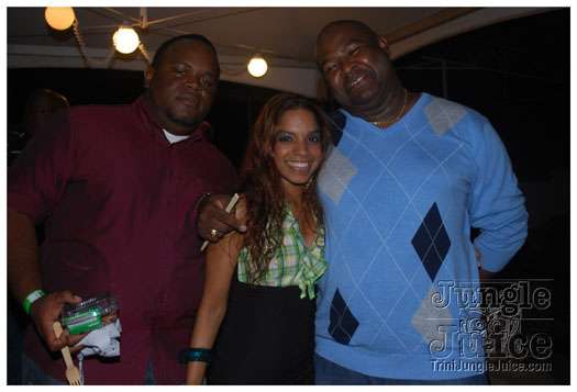 island_people_yeah_2011-059