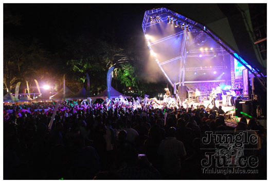 island_people_yeah_2011-110