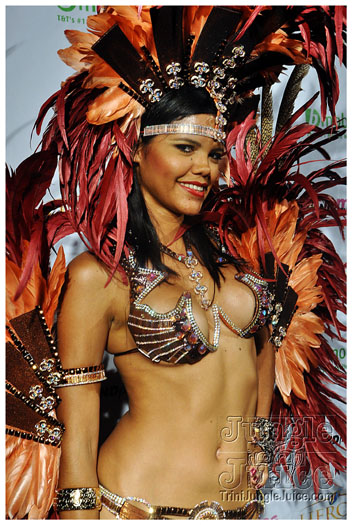 islandpeople_awl_sep9-001