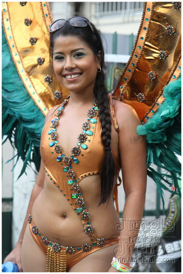 islandpeople_mas_2011_tuesday_part1-002