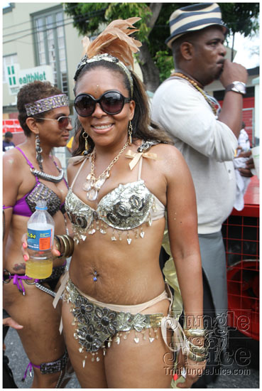 islandpeople_mas_2011_tuesday_part1-006