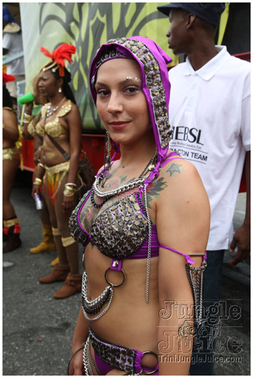 islandpeople_mas_2011_tuesday_part1-020