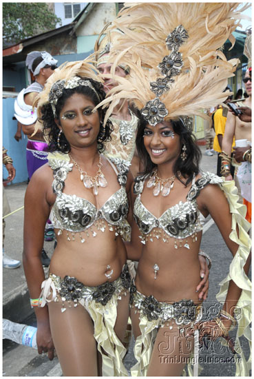 islandpeople_mas_2011_tuesday_part1-065