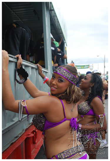 islandpeople_mas_2011_tuesday_part1-101