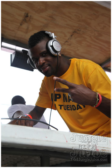 islandpeople_mas_2011_tuesday_part1-113