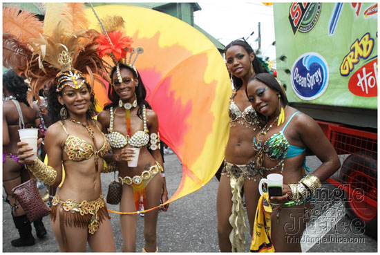 islandpeople_mas_2011_tuesday_part1-199