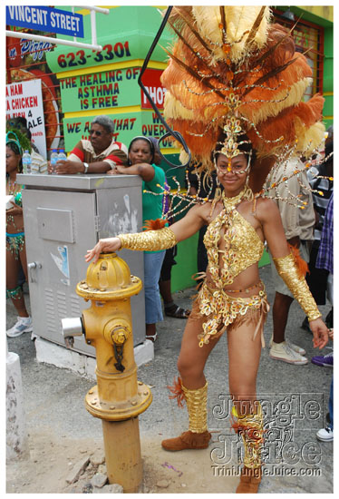 islandpeople_mas_2011_tuesday_part1-256