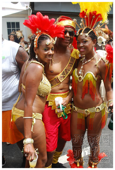 islandpeople_mas_2011_tuesday_part1-260