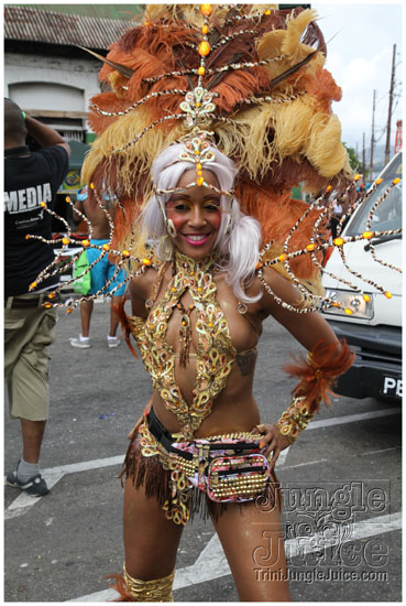 islandpeople_mas_2011_tuesday_part2-040