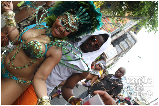 islandpeople_mas_2011_tuesday_part2-046