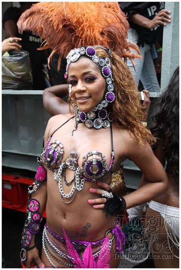 islandpeople_mas_2011_tuesday_part2-050