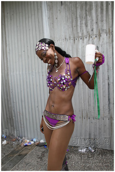 islandpeople_mas_2011_tuesday_part2-091