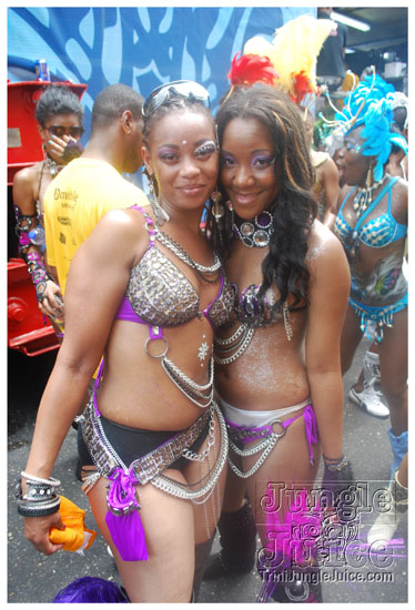 islandpeople_mas_2011_tuesday_part2-168