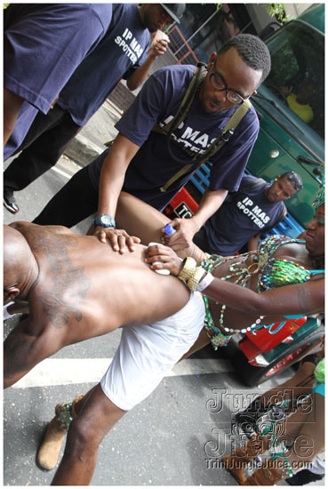 islandpeople_mas_2011_tuesday_part2-178