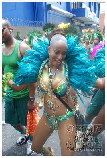 islandpeople_mas_2011_tuesday_part2-190