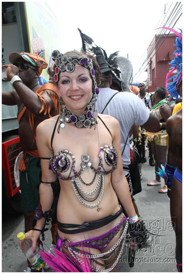 islandpeople_mas_2011_tuesday_part2-200