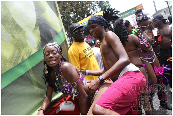 islandpeople_mas_2011_tuesday_part2-219