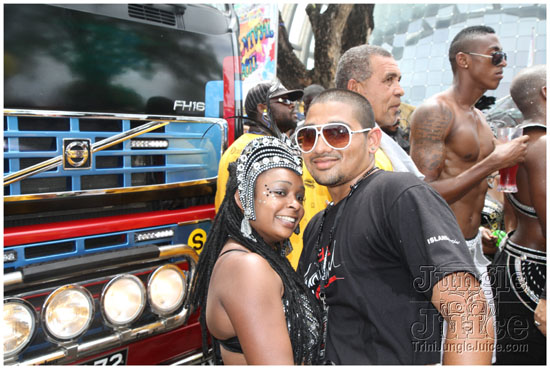 islandpeople_mas_2011_tuesday_part2-240