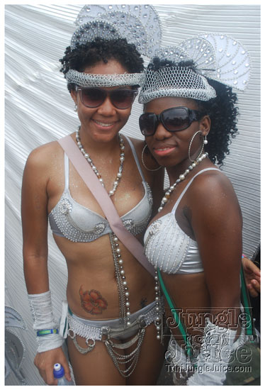 islandpeople_mas_2011_tuesday_part3-009