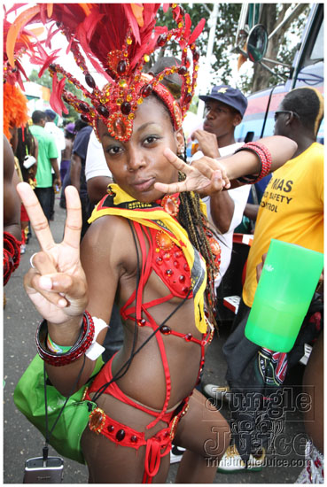 islandpeople_mas_2011_tuesday_part3-035