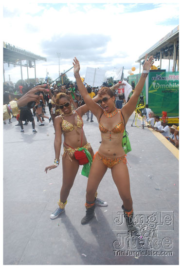 islandpeople_mas_2011_tuesday_part3-091