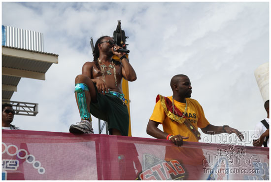 islandpeople_mas_2011_tuesday_part3-119