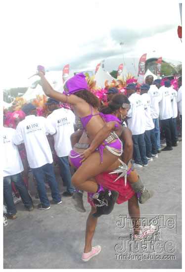 islandpeople_mas_2011_tuesday_part3-120