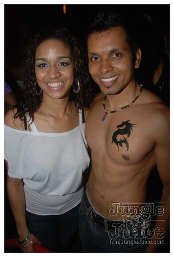 karma_sutra_x_2011-006