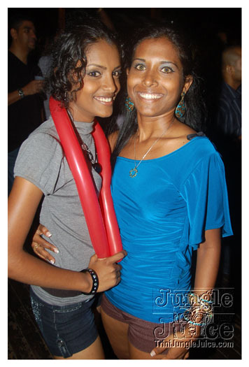 karma_sutra_x_2011-015