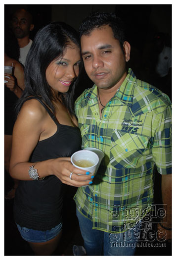 karma_sutra_x_2011-033