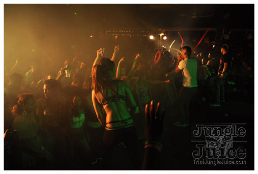 karma_sutra_x_2011-046