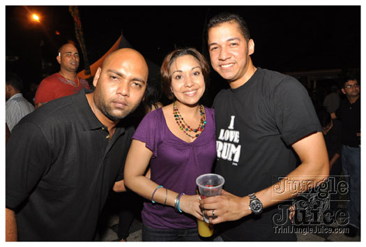 karma_sutra_x_2011-075