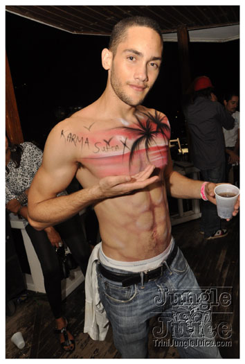 karma_sutra_x_2011-093