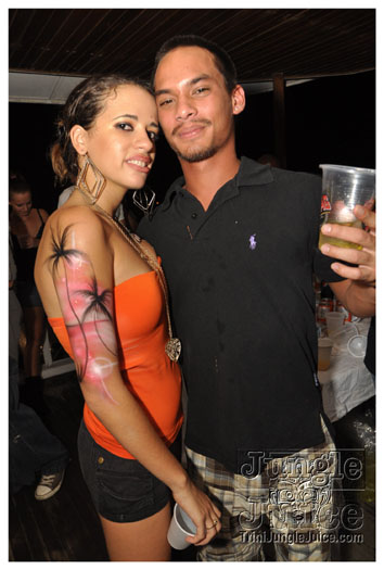 karma_sutra_x_2011-098