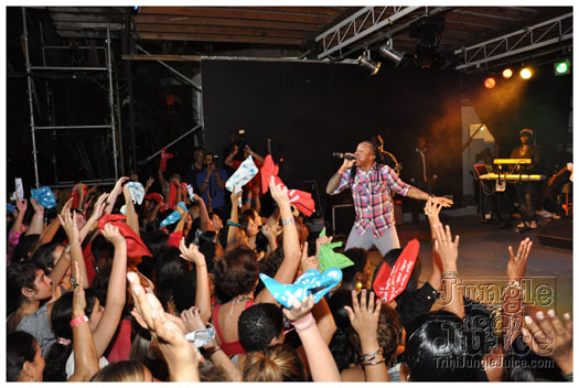 kes_in_concert_2011-025