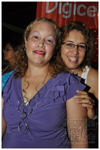 kes_in_concert_2011-033