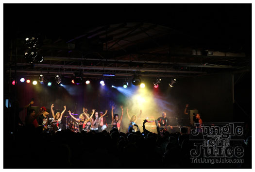 kes_in_concert_2011-037