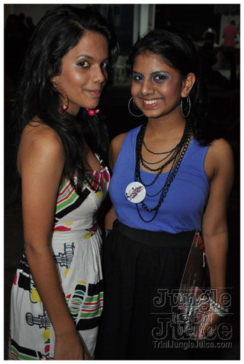 kes_in_concert_2011-060