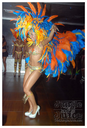 legacy_band_launch_2012-015