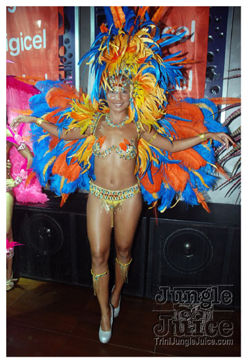 legacy_band_launch_2012-075