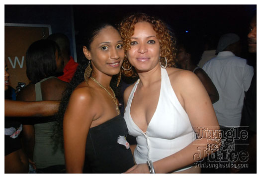 legacy_band_launch_2012-088