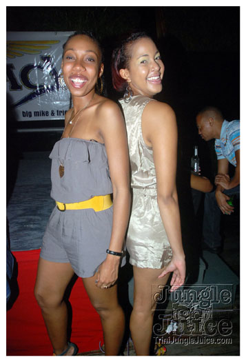 legacy_band_launch_2012-091