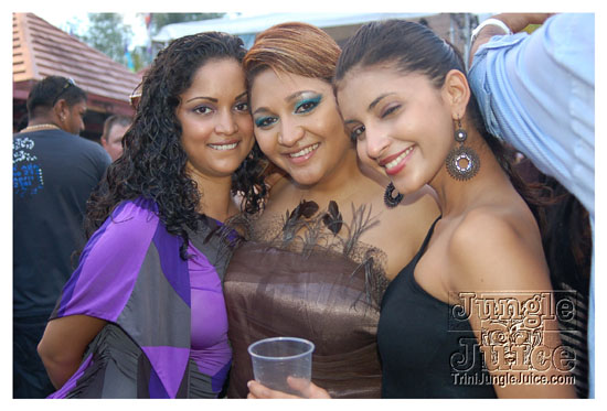 moka_explosion_2011-009