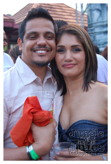 moka_explosion_2011-011