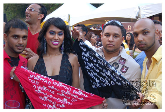 moka_explosion_2011-012