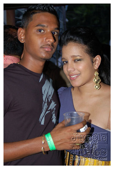 moka_explosion_2011-045