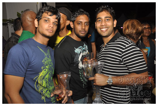 moka_explosion_2011-081