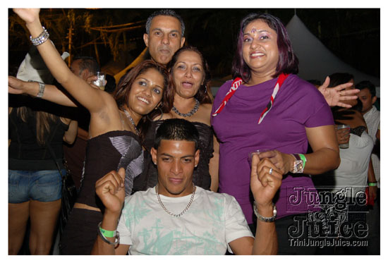 moka_explosion_2011-109