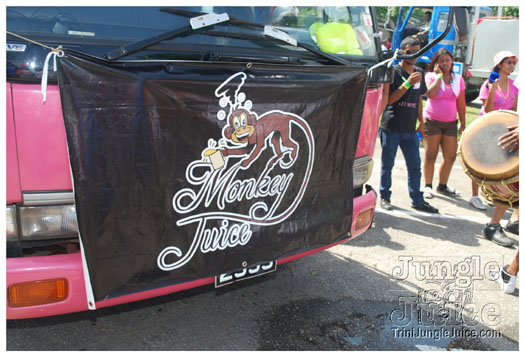 monkey_juice_campus_carnival_2011-024