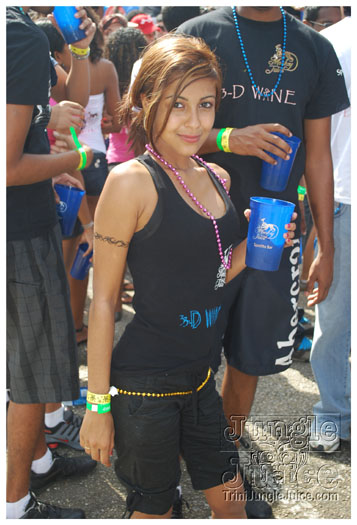 monkey_juice_campus_carnival_2011-025